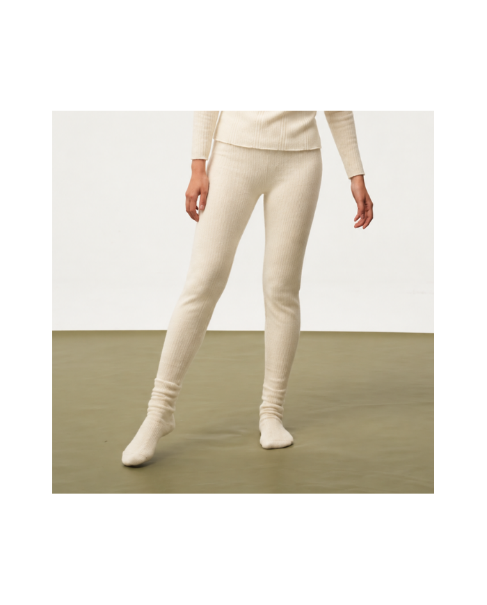 MONGOLIAN CASHMERE  WHITE SOCKS