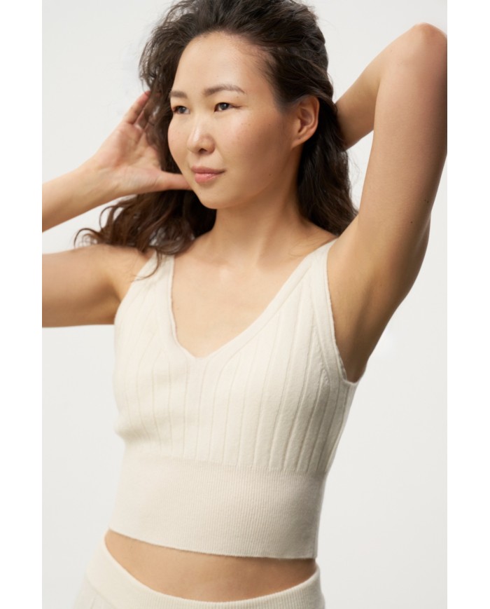 MONGOLIAN CASHMERE RIBBED WHITE TOP