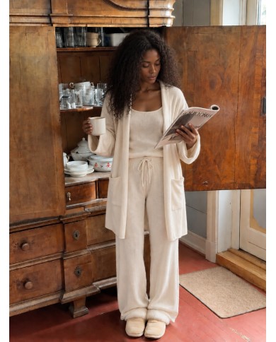 MONGOLIAN CASHMERE WHITE CARDIGAN